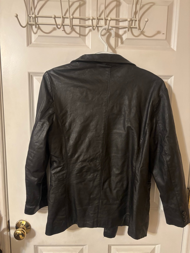 Women's Black Leather Blazer Jacket - Sleek Open Lapel — image 3 of 3